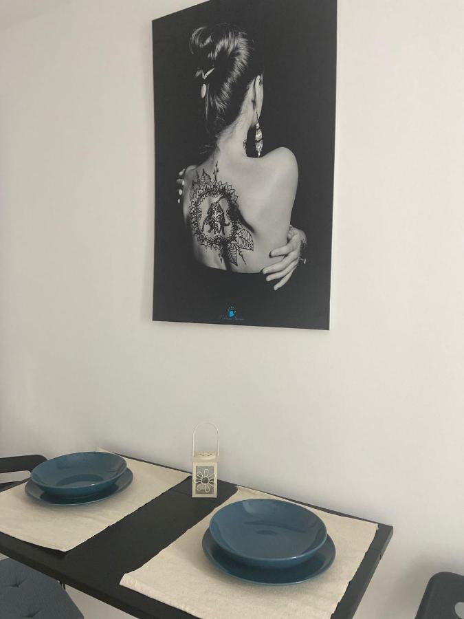 Appartement Garsonieră în complex rezidențial à Bucarest Extérieur photo
