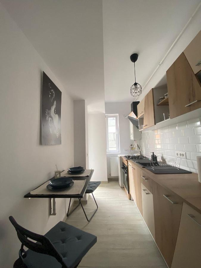 Appartement Garsonieră în complex rezidențial à Bucarest Extérieur photo